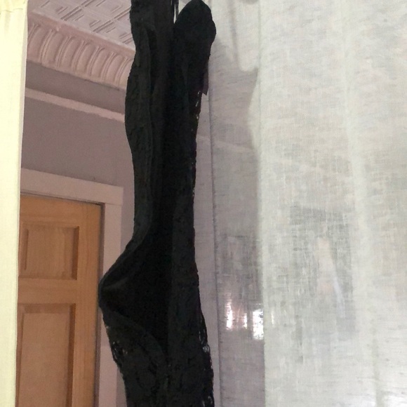 Black Lace Strap Dress - Picture 5 of 8